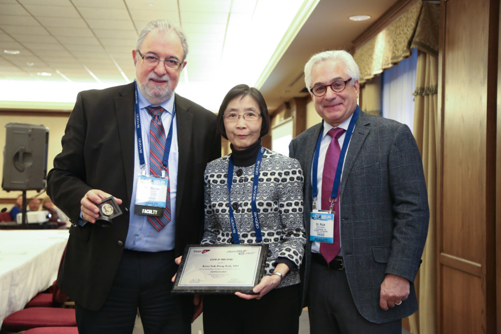 Créé la Médaille d’or CLF-CASL - Canadian Liver Foundation