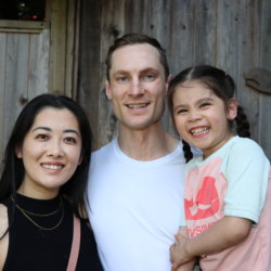 image of Dr. David Farnell, wife and daughter